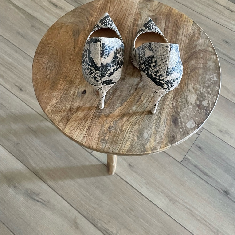 Steve Madden Embossed Snake Print Pointy Toe Heel… - image 6